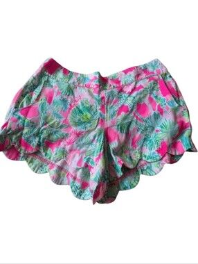 Lilly Pulitzer Medium Dahlia Short Raz Berry Catty Shack Pull On Animal Print